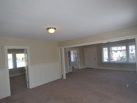 2nd image of 1160 W 104th St