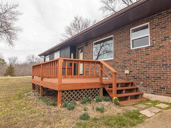 5th image of 1502 County Road 1210