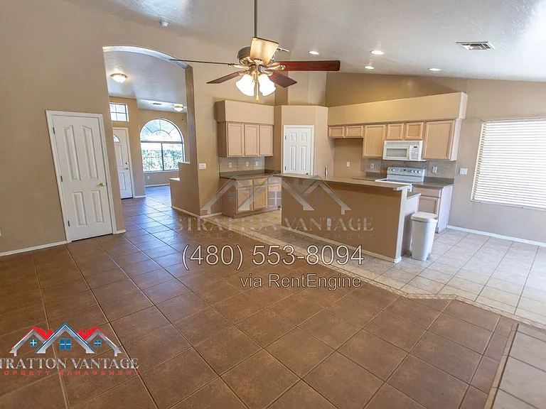 11425 E Decatur St — Photo 8
