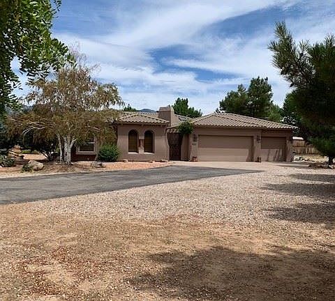 3rd image of 968 Dammeron Valley Dr W