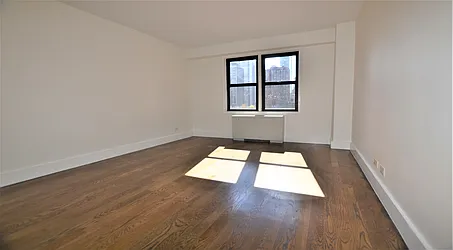 Rented by Manhattan Realty Group