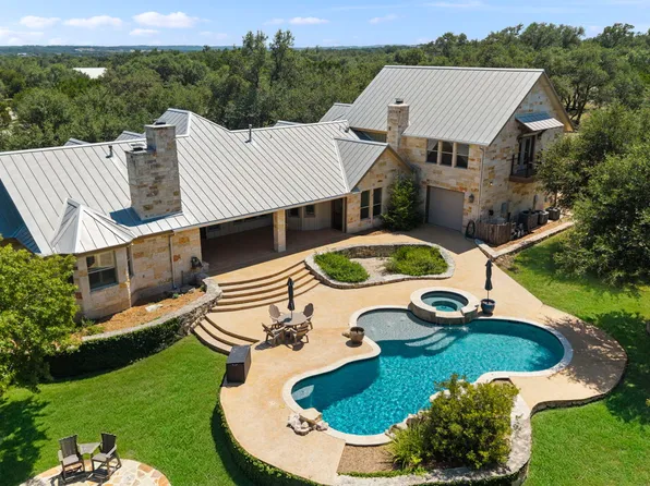 824 WATERSTONE PKWY, Boerne, TX 78006