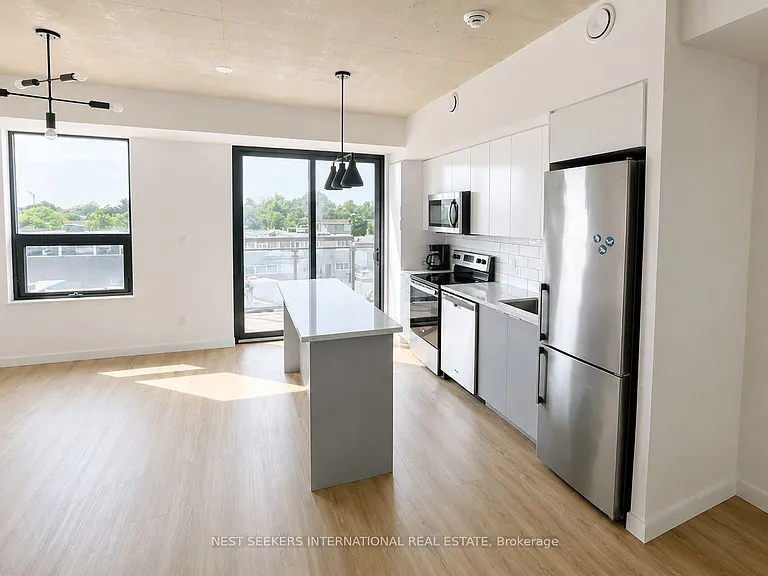 7 Erie Ave #307 — Photo 4