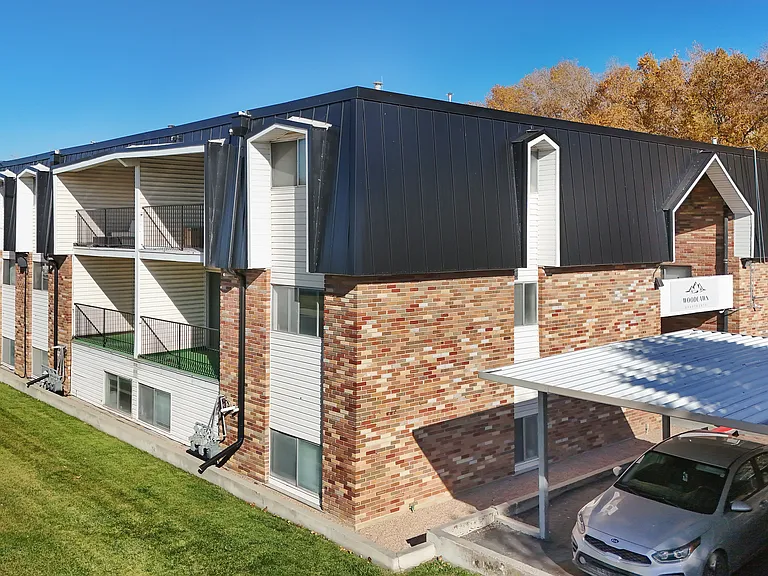 Woodlawn Apartment Homes — Photo 7