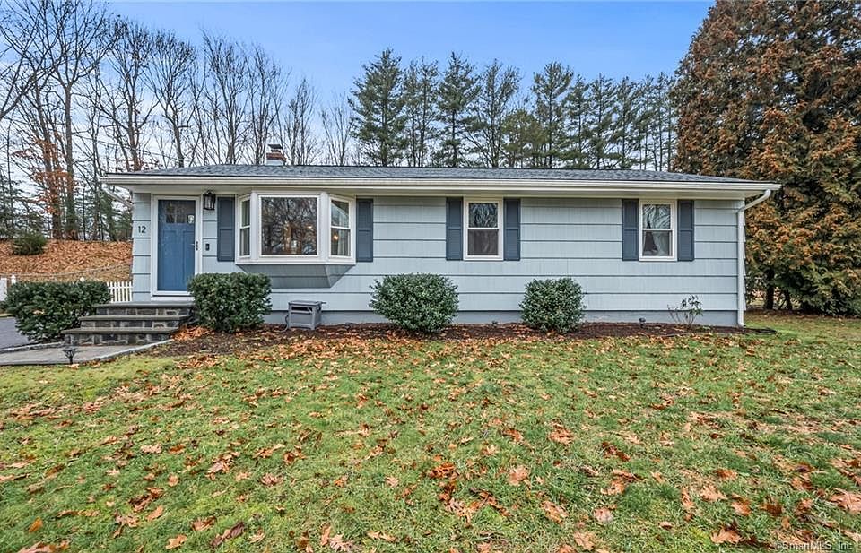 12 Robin Ln, Cromwell, CT 06416 | Zillow