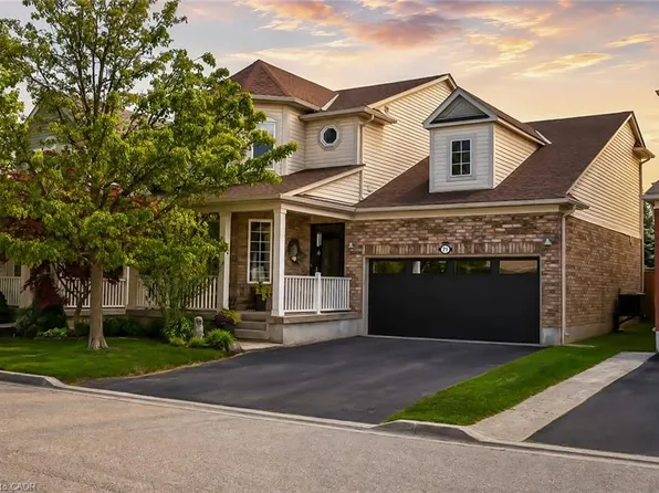 71 Dellgrove Cir, Cambridge, ON N1T 2J9