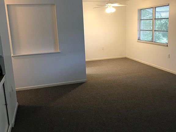 3rd image of 125 12th Ave N APT 8