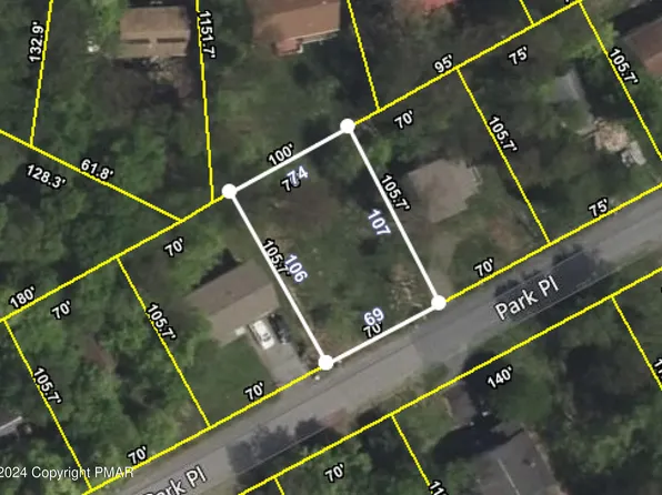 353 Park Pl, Tobyhanna, PA 18466