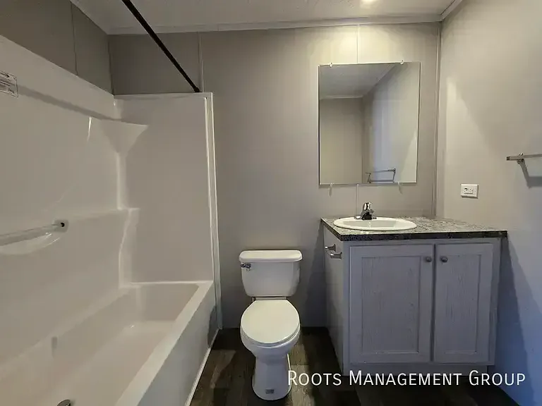 75 Eagle Dr #75 — Photo 4
