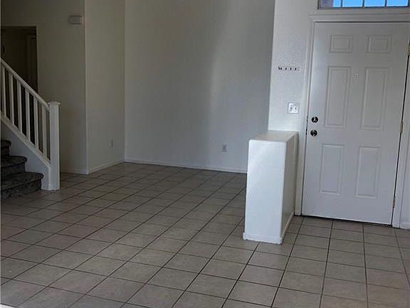 3rd image of 8140 Starling View Ct