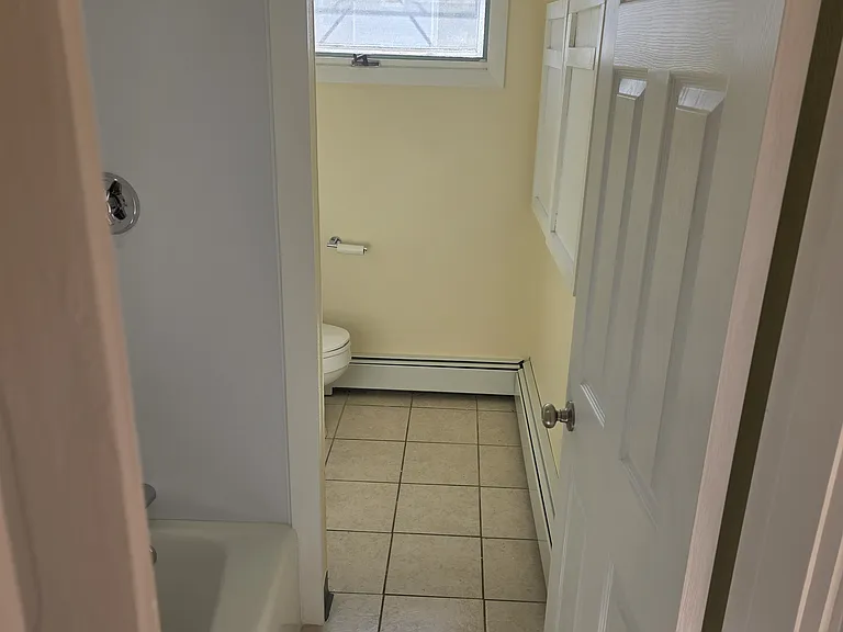 19 Stephen St #2 — Photo 12