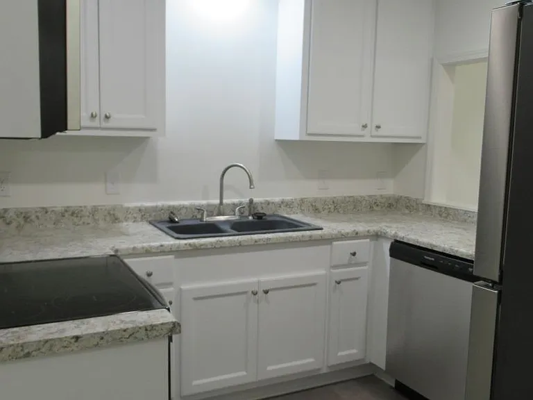 251 Rast St #K-3 — Photo 6