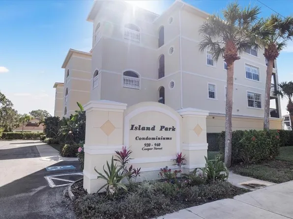 920 Cooper St Unit 302, Venice, FL 34285