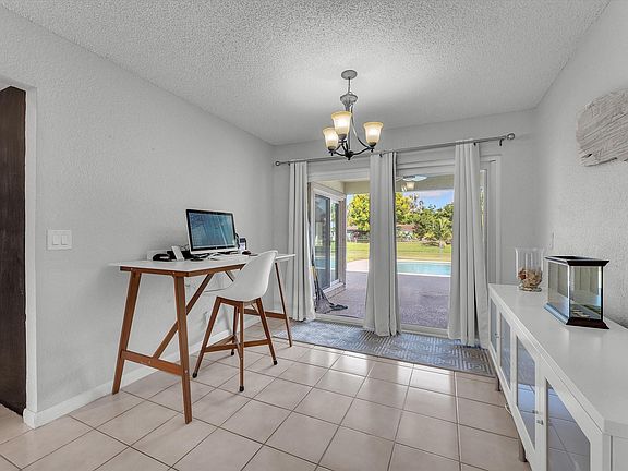 4th image of 1220 NW 76th Avenue