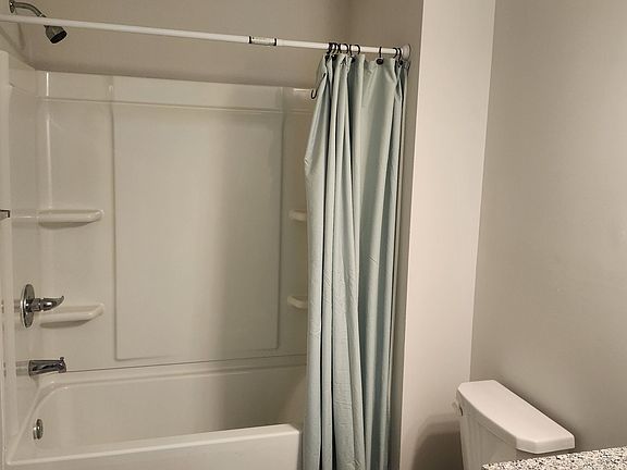 2nd image of 11692 Mendenhall Ct