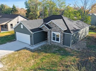 13932 Monroe Mills Rd, Howard, OH 43028