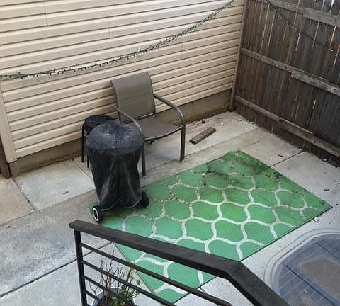 5th image of 1844 Vineyard St #1