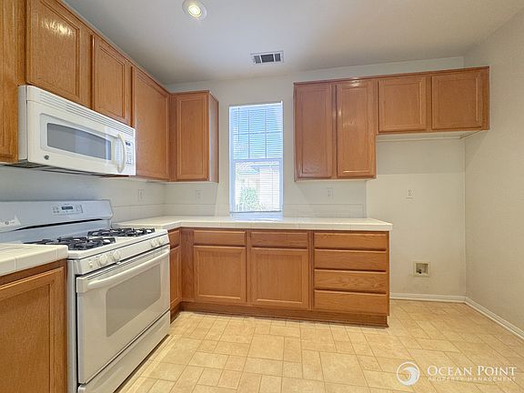 5th image of 7533 Wilson St