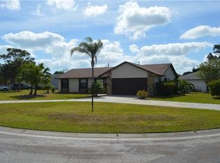 162 Harris Dr, Sebastian, FL 32958