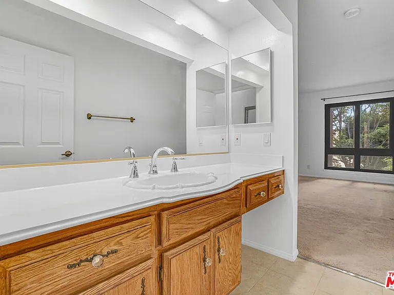 8512 Tuscany Ave #302 — Photo 18