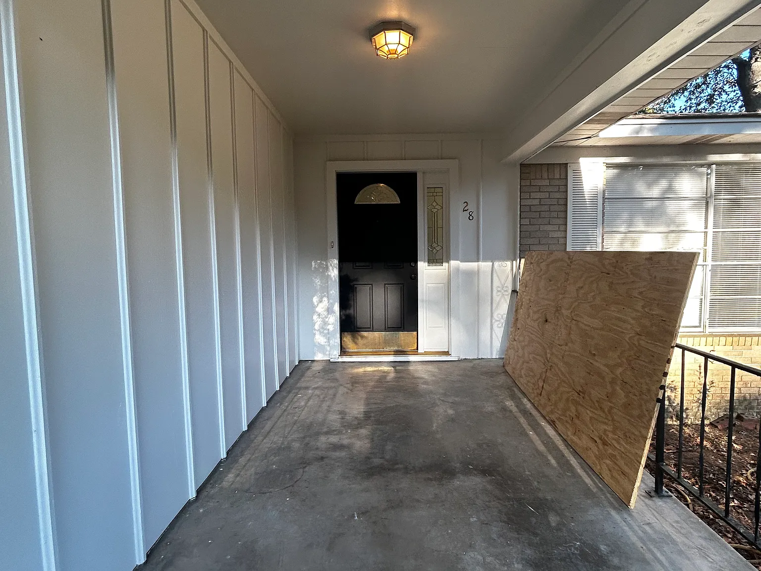 3 bed, 1.5 bath, 1564 sqft, $1,850 — Photo 1