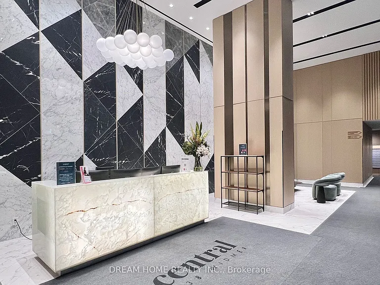 38 Widmer St #1810 — Photo 14