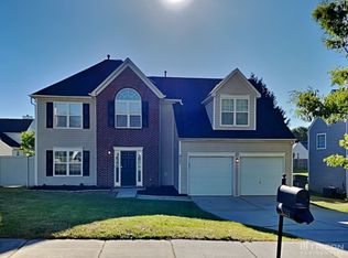 5225 Kiev Dr, Charlotte, NC 28216