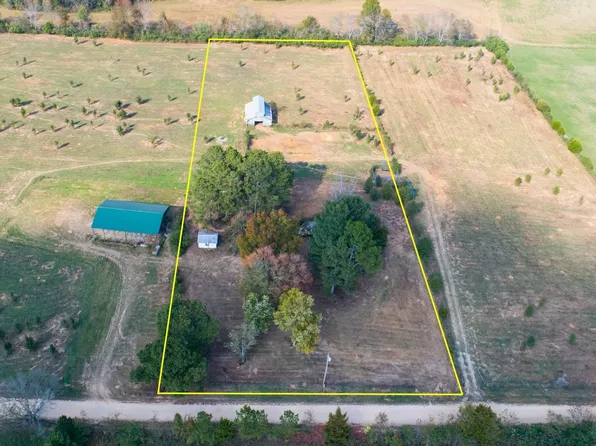 2 County Road 540, Rogersville, AL 35652