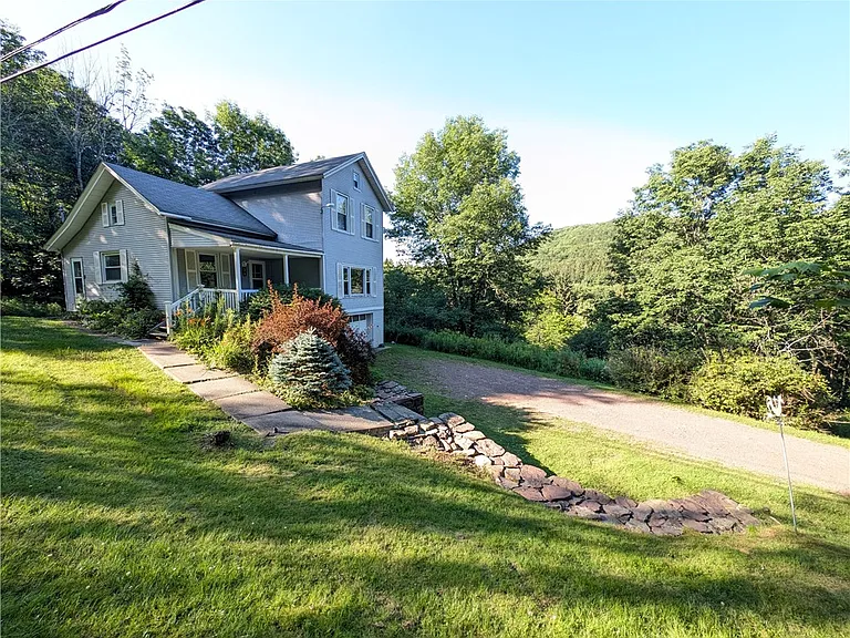 378 Bell Hill Rd — Photo 20