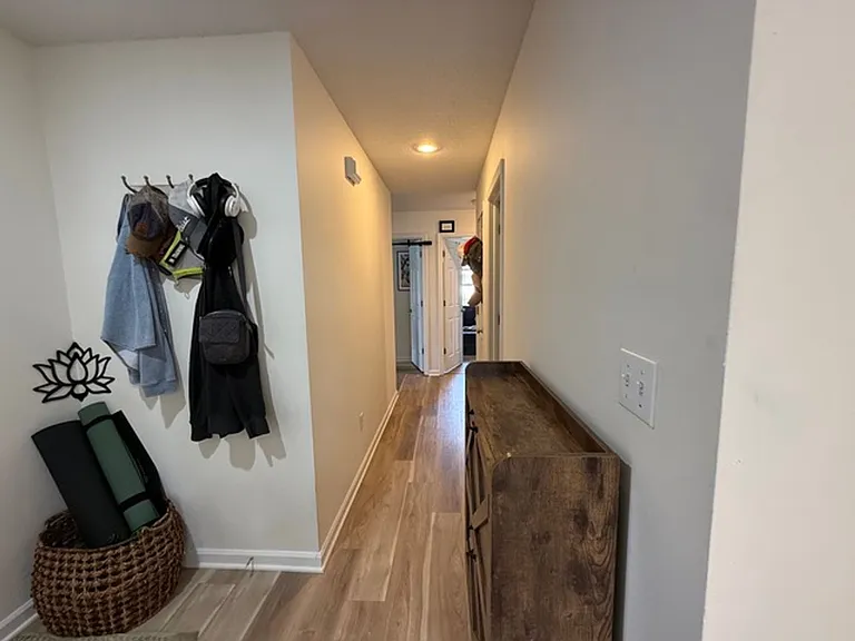 707 Ames Dr — Photo 4