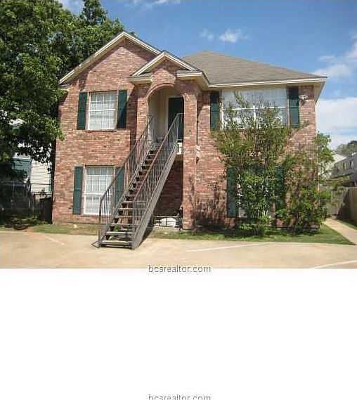 1st image of 3311 Forestwood Dr #A