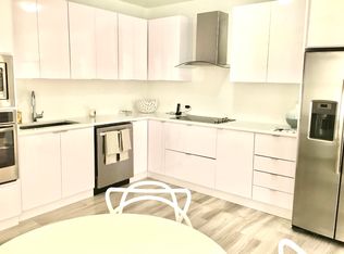 52 Kings Ct, San Juan, PR 00911