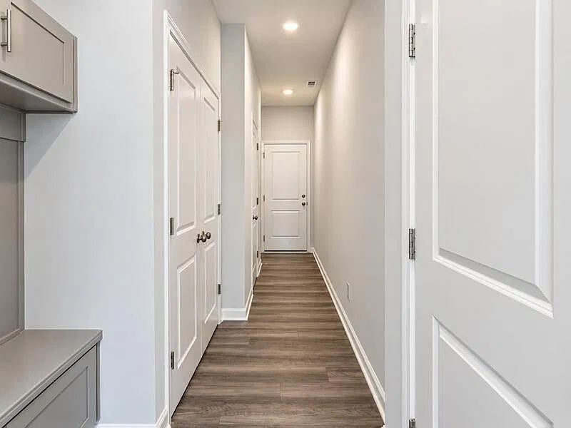 3 bed, 2.5 bath, 1500 sqft, $1,945 — Photo 4