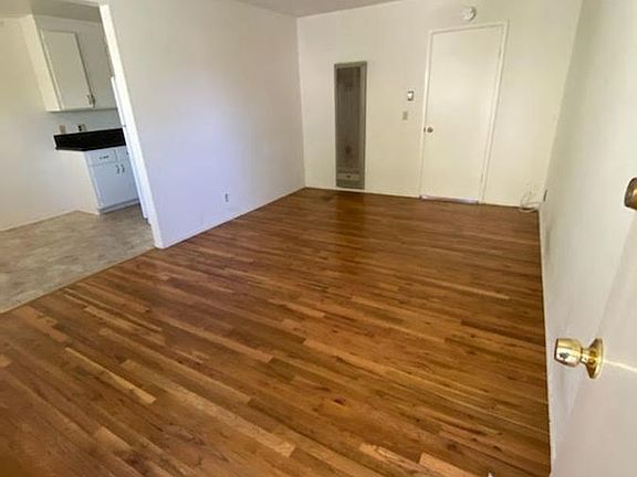 2nd image of 2102 Aza Dr APT 6