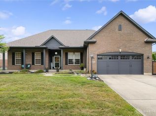 4220 Grace Cir, Dayton, OH 45431
