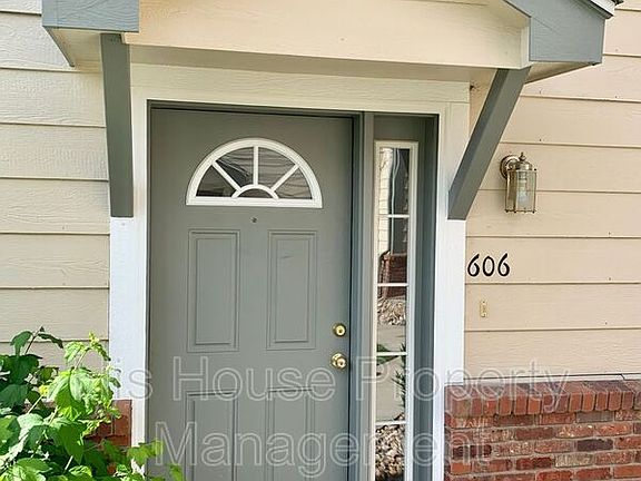 3rd image of 5151 W 29th St #606