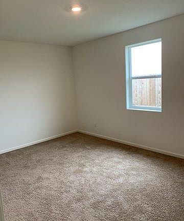 3rd image of 10561 Skynyrd Way