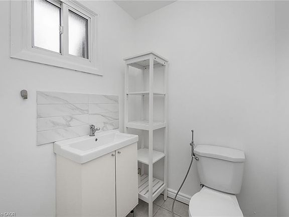 4th image of 1420 Garth St #41