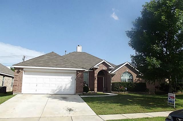 1st image of 328 Fort Edward Dr