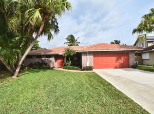 21537 Kapok Cir, Boca Raton, FL 33433