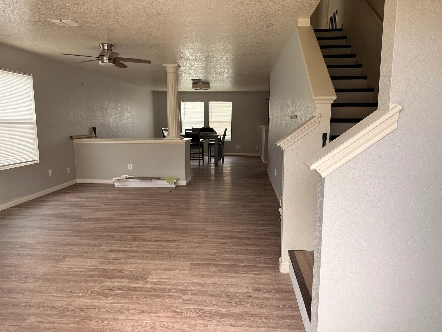 3 bed, 2080 sqft, $1,650 — Photo 2