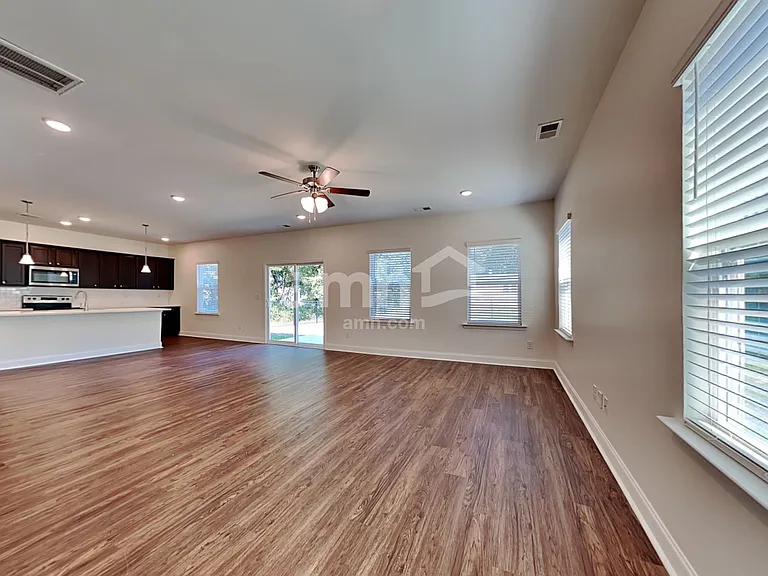 1139 Alice Smalls Rd — Photo 5