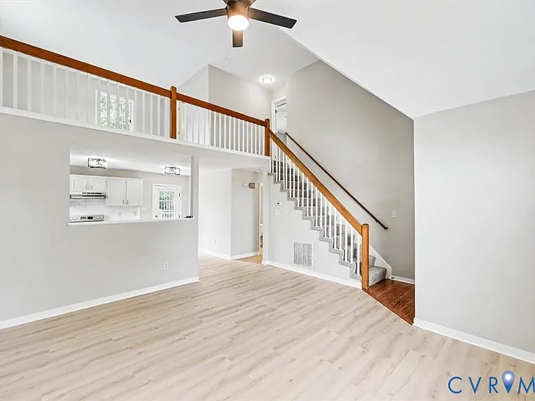 10017 Chartwood Ct — Photo 3