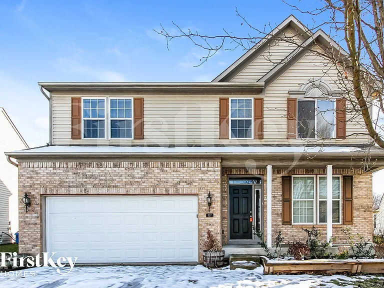 527 Hollow Pear Dr — Photo 1