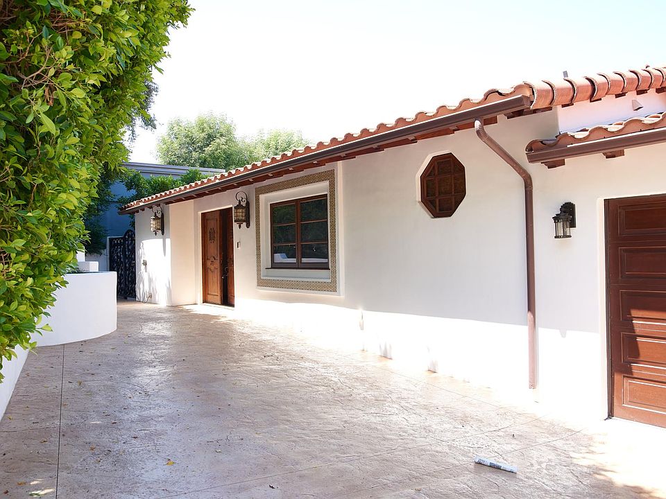 1st image of 5225 Baza Ave