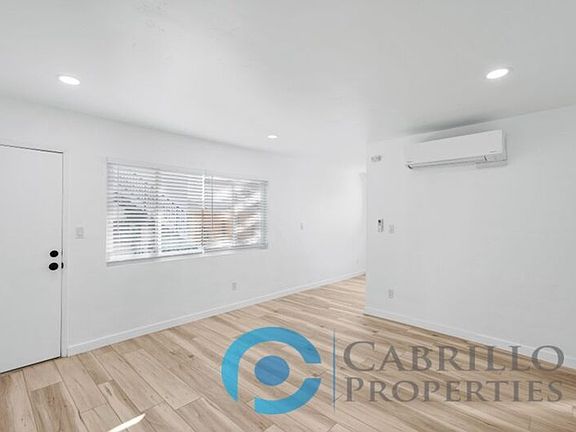 4th image of 4669 34th St APT 6