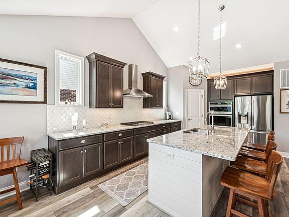 4th image of 2668 Heirloom Ct