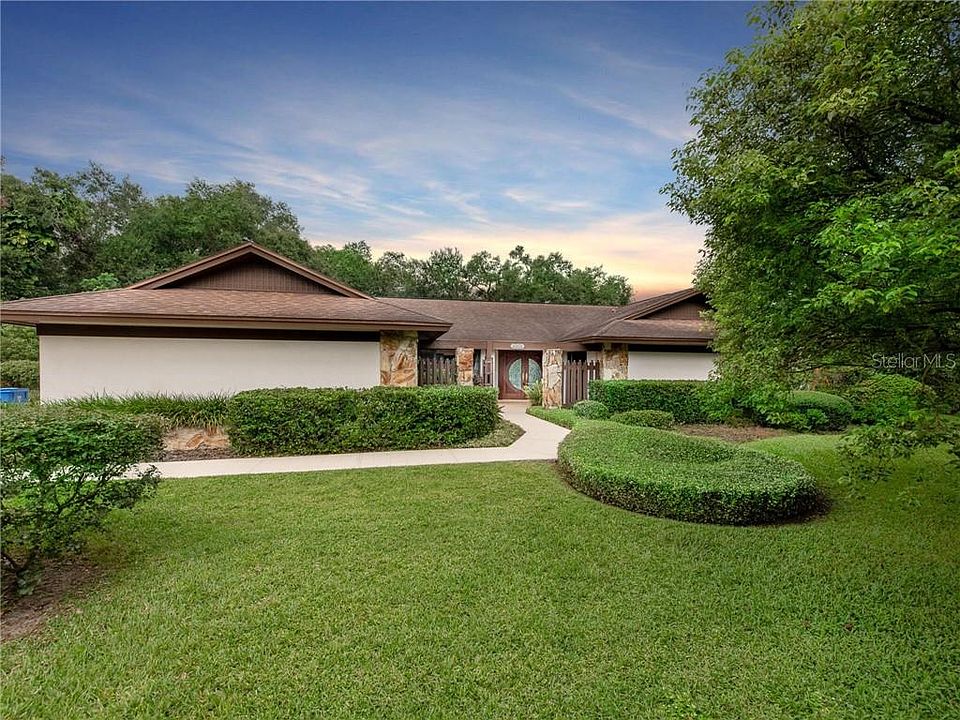 1st image of 2215 Greenhills Dr