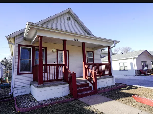 227 N Platte Ave, Fremont, NE 68025