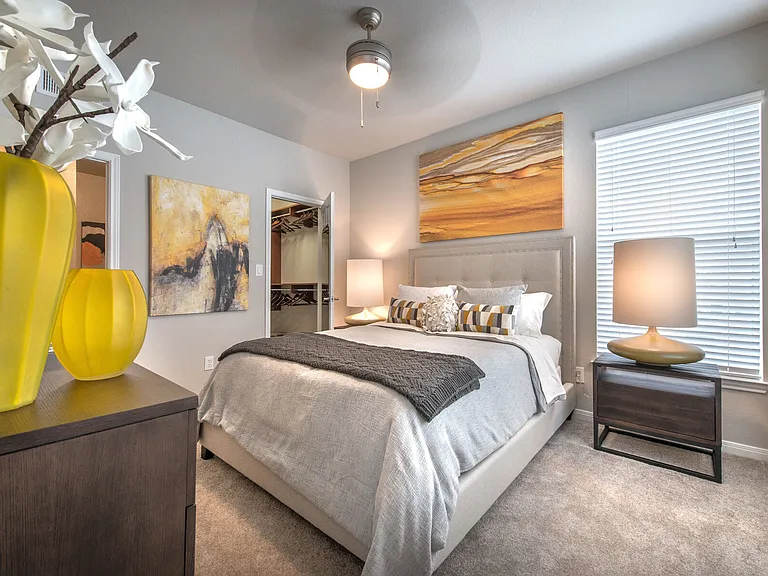 Creekside at Legacy — Photo 9